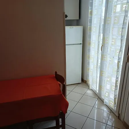 Appartamenti Carlotta Rimini Exterior foto